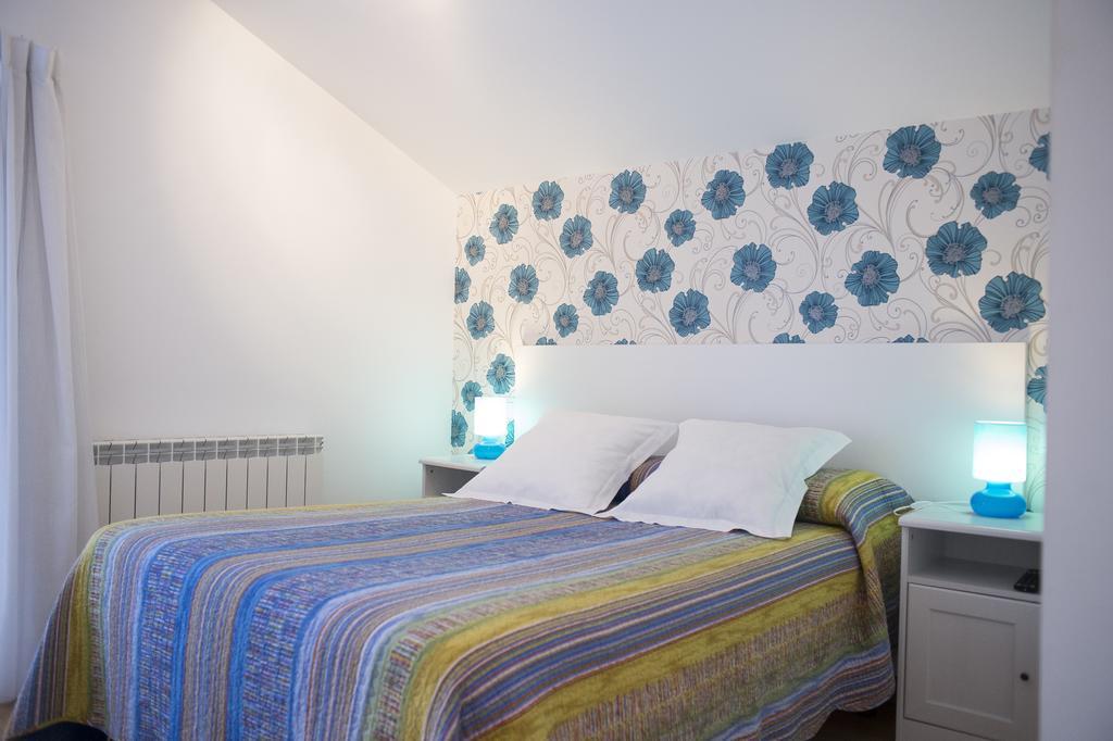 Quintana 23 Hotel Suances Kamer foto