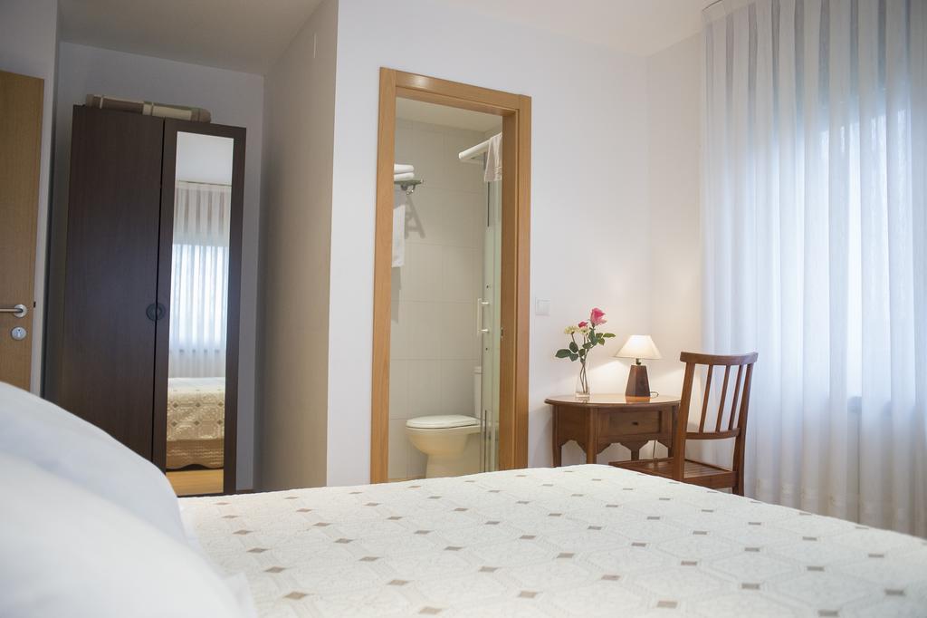 Quintana 23 Hotel Suances Kamer foto