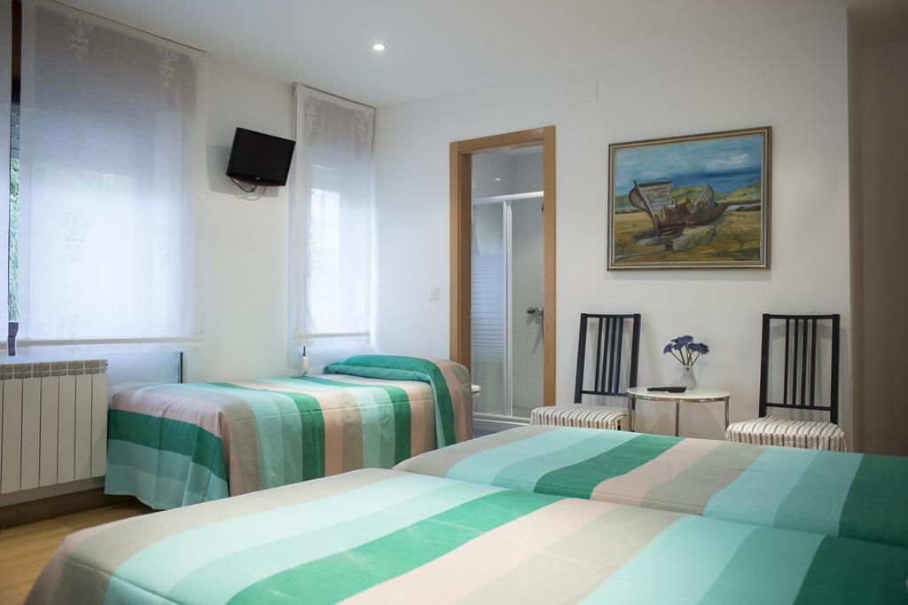 Quintana 23 Hotel Suances Kamer foto